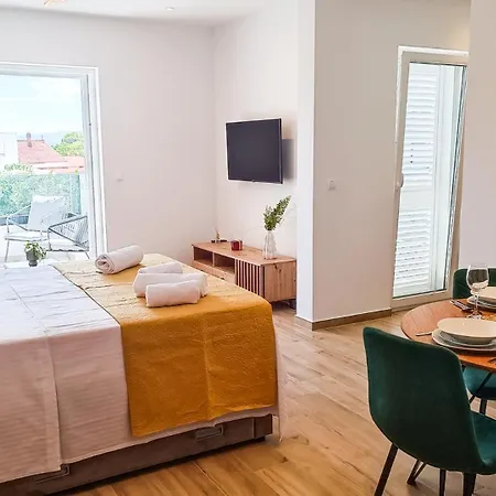 Zoran 2 Apartment *